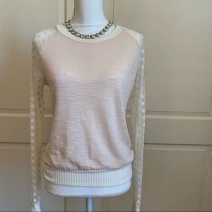Gibson Lightweight Blush and Cream Pullover Top with Lace Sleeve